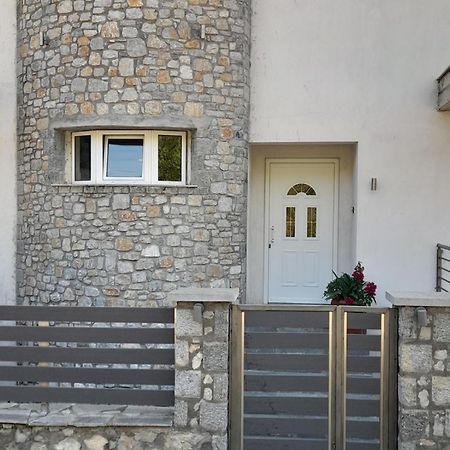 Chloi House Lägenhet Kastoria Exteriör bild
